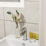 Queen Regina Apartman *