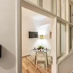 Queen Regina Apartman *