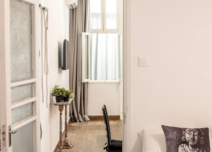 Queen Regina Lefkoşa