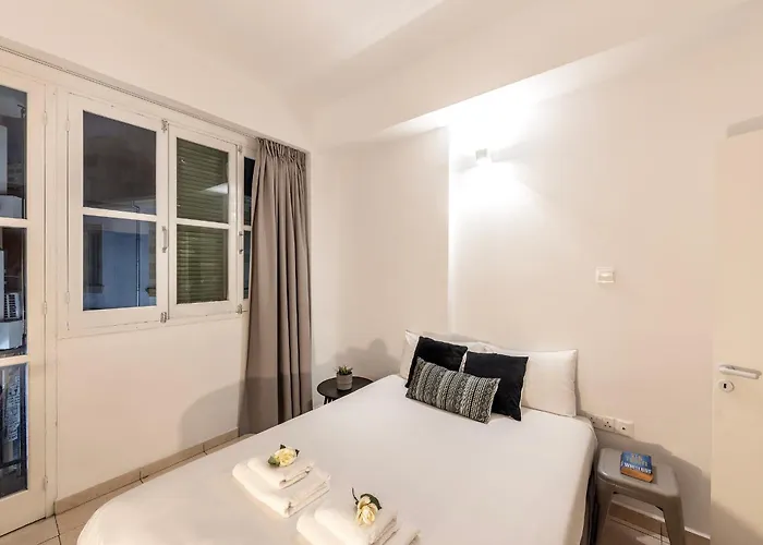 Queen Regina * Lefkoşa